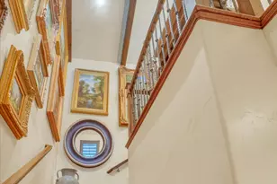 8283 S Bavarian Ct E, Cottonwood Heights, UT 84093 - Photo 34