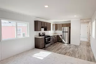 75 W 250 N, Clearfield, UT 84015 - Photo 4