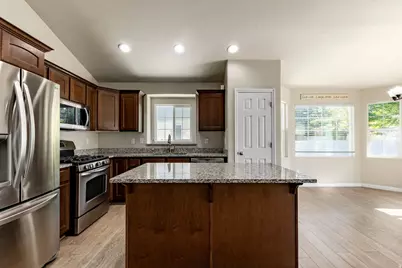 1073 S 1775 W, Syracuse, UT 84075 - Photo 10