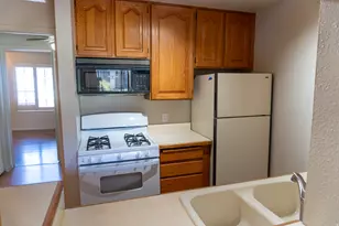 415 E Creekside Cir S, Murray, UT 84107 - Photo 6
