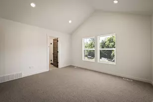 1062 W Linden Ln, Woods Cross, UT 84087 - Photo 10