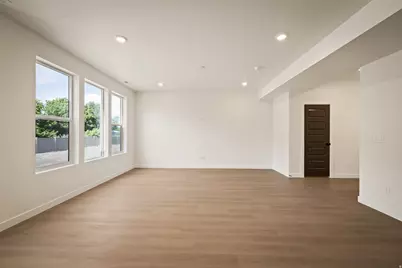 1062 W Linden Ln #37, Woods Cross, UT 84087 - Photo 6