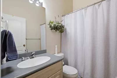 1832 N Olsen Way, West Bountiful, UT 84087 - Photo 22