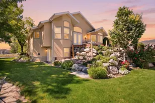 1832 N Olsen Wy, West Bountiful, UT 84087 - Photo 2