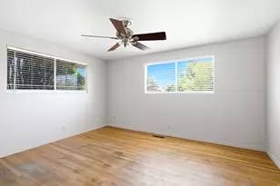 583 E 100 S, Kaysville, UT 84037 - Photo 12