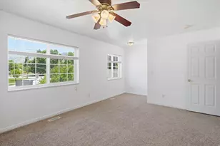 239 N 300 W, Smithfield, UT 84335 - Photo 16