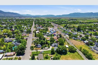 239 N 300 W, Smithfield, UT 84335 - Photo 28