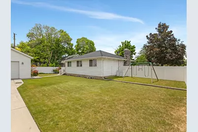 4071 S 2700 E, Holladay, UT 84124 - Photo 34