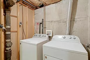 4071 S 2700 E, Holladay, UT 84124 - Photo 20