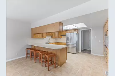 4071 S 2700 E, Holladay, UT 84124 - Photo 6
