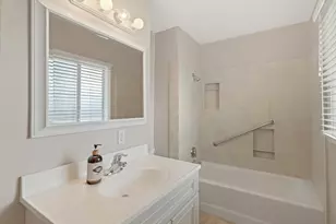 4071 S 2700 E, Holladay, UT 84124 - Photo 12