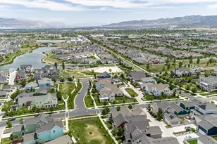 4953 W Lake Terrace Ave, South Jordan, UT 84009 - Photo 2