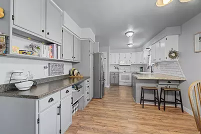 733 E 60 N, Orem, UT 84097 - Photo 6
