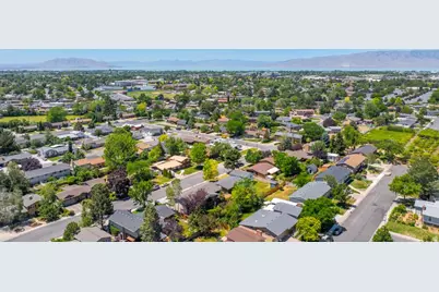 733 E 60 N, Orem, UT 84097 - Photo 30