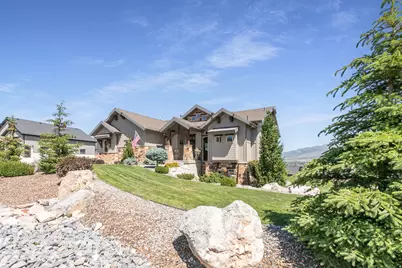 6226 E Hawks Ln, Huntsville, UT 84317 - Photo 4