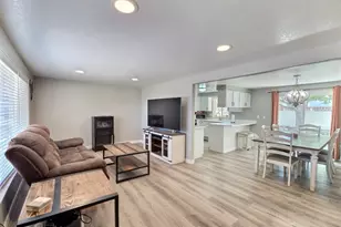 408 S 3130 W, Vernal, UT 84078 - Photo 2