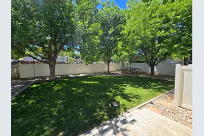 408 S 3130 W, Vernal, UT 84078 - Photo 32