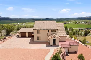 75 N 200 E, Alton, UT 84710 - Photo 2