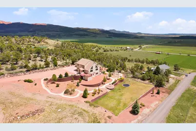 75 N 200 E, Alton, UT 84710 - Photo 14