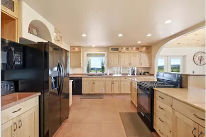 75 N 200 E, Alton, UT 84710 - Photo 20