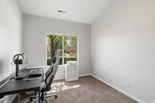 1083 N 2190 W, Saint George, UT 84770 - Photo 24