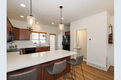 8292 S Bellingham Dr, Sandy, UT 84070 - Photo 20