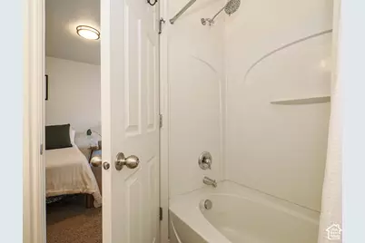 8292 S Bellingham Dr, Sandy, UT 84070 - Photo 36