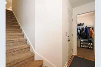 8292 S Bellingham Dr, Sandy, UT 84070 - Photo 10