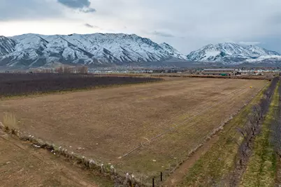 600 N Center St, Santaquin, UT 84655 - Photo 12