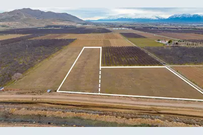 600 N Center St, Santaquin, UT 84655 - Photo 18