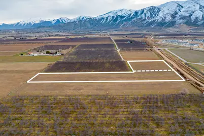 600 N Center St, Santaquin, UT 84655 - Photo 20