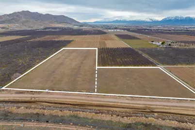 600 N Center St, Santaquin, UT 84655 - Photo 2