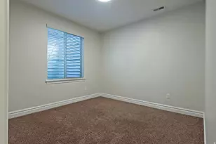 19 W 550 N, Farmington, UT 84025 - Photo 34