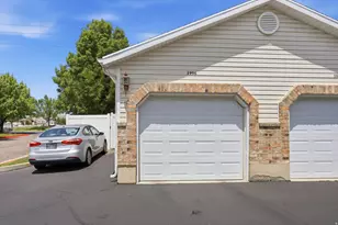 1996 N 425 W, Harrisville, UT 84414 - Photo 34