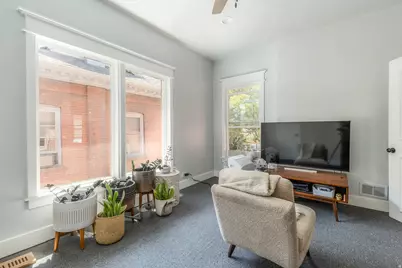 143 S 400 E, Salt Lake City, UT 84111 - Photo 14