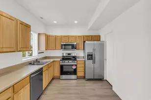5086 W Wind Rock Ln S, Herriman, UT 84096 - Photo 6