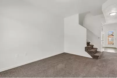 5086 W Wind Rock Ln S, Herriman, UT 84096 - Photo 2
