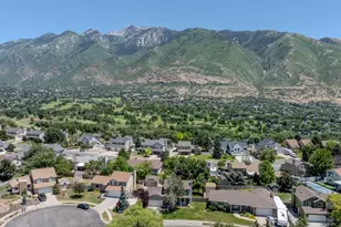 11957 S Noelle Rd E, Sandy, UT 84092 - Photo 38