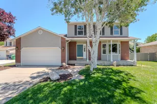 11957 S Noelle Rd E, Sandy, UT 84092 - Photo 4