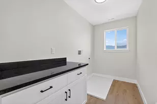 5803 S Tripp Ln W, Murray, UT 84123 - Photo 28