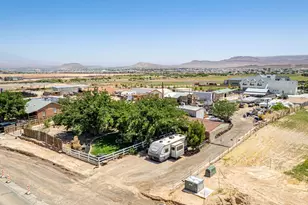 2757 S Little Valley Rd, Saint George, UT 84790 - Photo 2