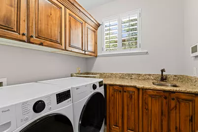 576 S 1800 E, Fruit Heights, UT 84037 - Photo 12