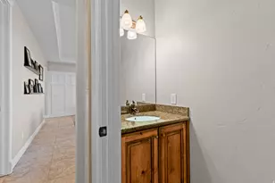 576 S 1800 E, Fruit Heights, UT 84037 - Photo 14