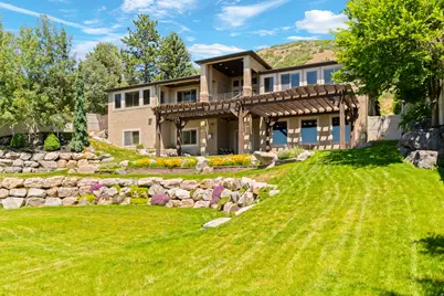 576 S 1800 E, Fruit Heights, UT 84037 - Photo 46