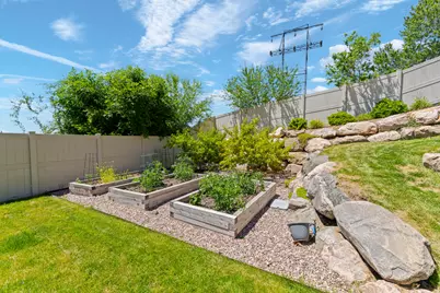 576 S 1800 E, Fruit Heights, UT 84037 - Photo 48