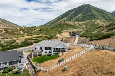 2598 S Hawk Dr, Spanish Fork, UT 84660 - Photo 44