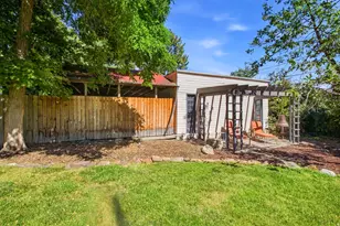 1222 E 900 S, Salt Lake City, UT 84105 - Photo 38