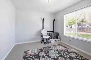 51 S 1300 E, Hyrum, UT 84319 - Photo 22