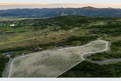 1374 W Red Fox Rd #17, Park City, UT 84098 - Photo 4