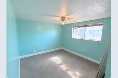 5462 S 5425 W, Kearns, UT 84118 - Photo 20